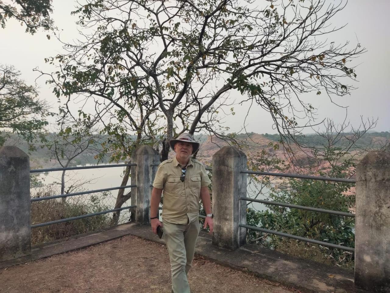 Khajuraho Glory Homestay エクステリア 写真